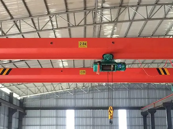 單梁行車在狹窄空間內(nèi)的操作技巧：如何靈活應(yīng)對(duì)？