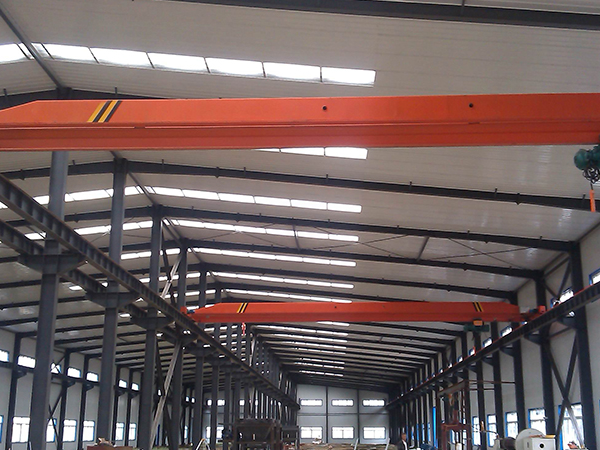 單梁行車急停按鈕的緊急制動功能及其快速響應機制